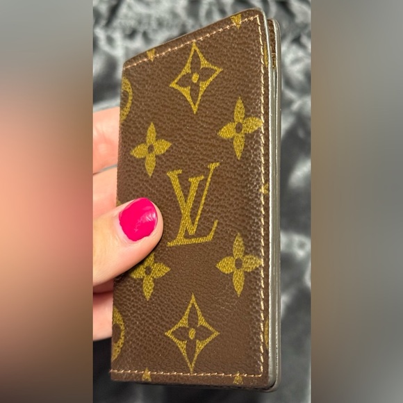Louis Vuitton vintage card holder - Picture 9 of 10